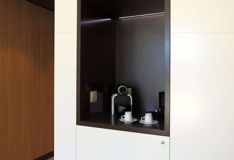 スーペリアールーム, Pena Park