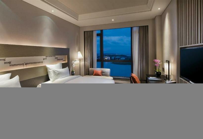 Номер Superior Вид на Город, Pullman Hefei Sunac