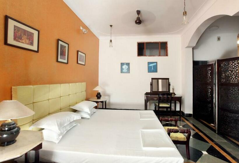 اتاق لوکس, Rangniwas Palace