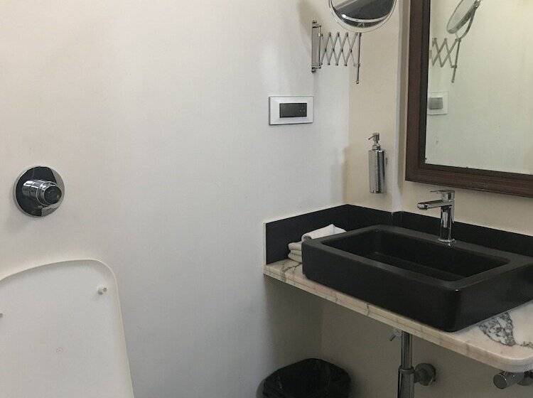 اتاق سوپریور, Rangniwas Palace