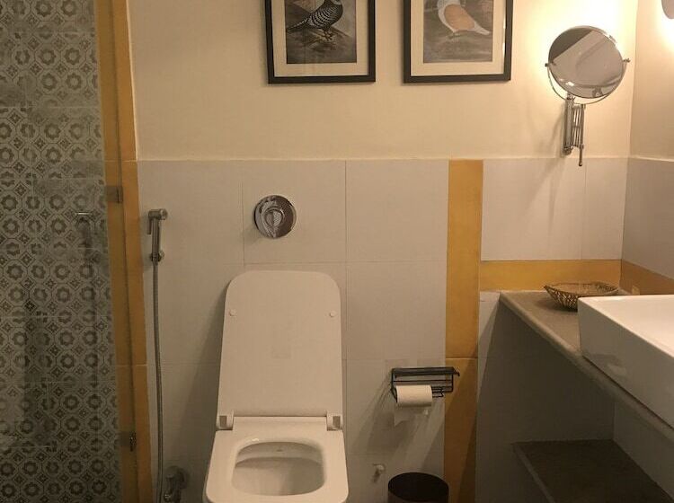 اتاق استاندارد, Rangniwas Palace