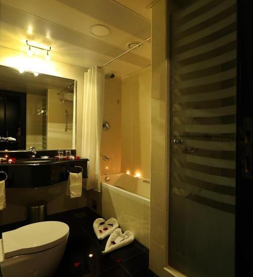 آپارتمان 1 خوابه, Royal Grand Suite