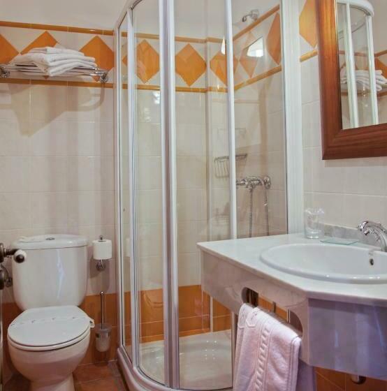 Номер Basic, The Island