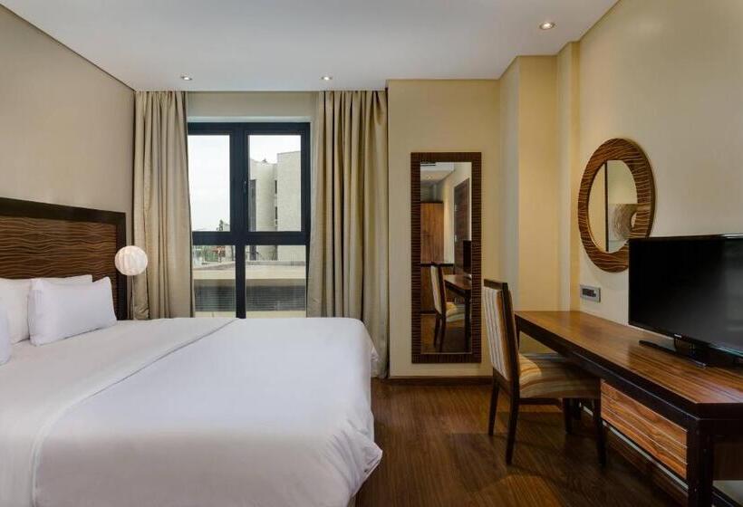 Номер Deluxe, Protea Hotel By Marriott Ikeja Select