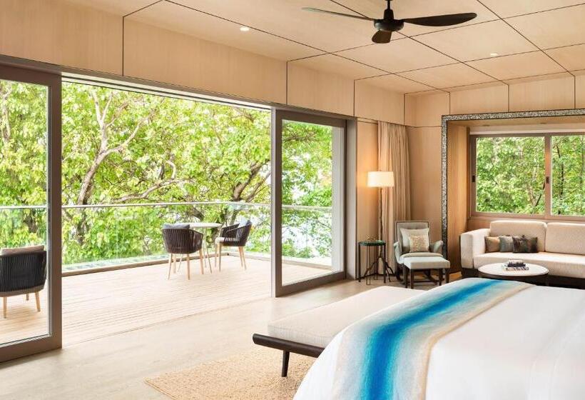 2 Bedrooms Suite Sea View, The St. Regis Maldives Vommuli Resort
