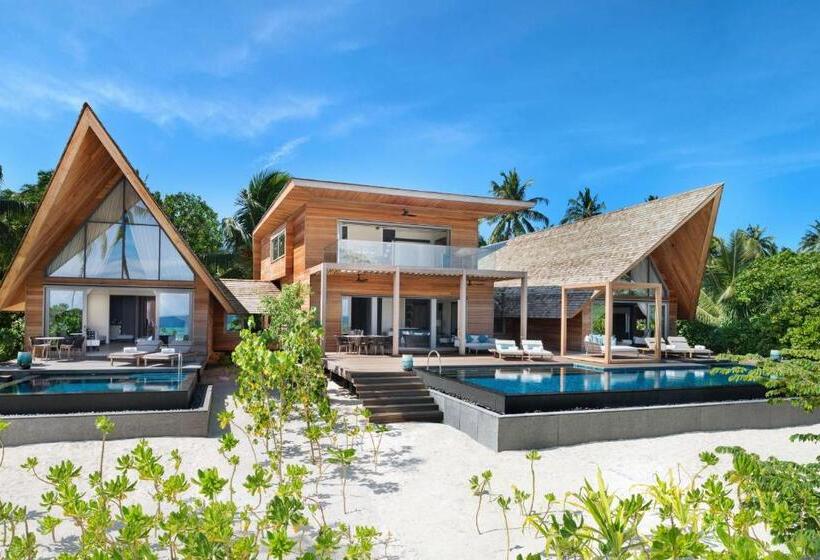 ویلای 3 خوابه, The St. Regis Maldives Vommuli Resort