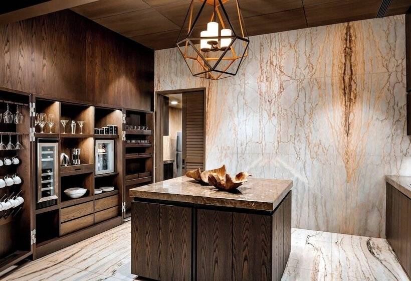 ویلای 3 خوابه, The St. Regis Maldives Vommuli Resort