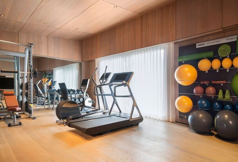 ویلای 3 خوابه, The St. Regis Maldives Vommuli Resort