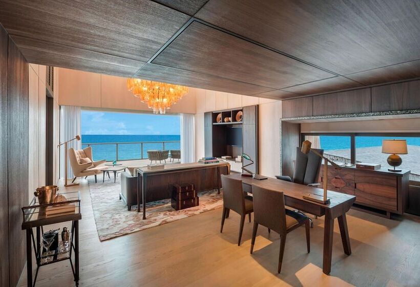 ویلای 3 خوابه, The St. Regis Maldives Vommuli Resort