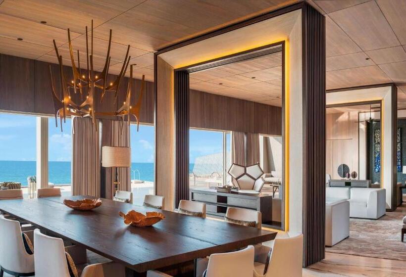 ویلای 3 خوابه, The St. Regis Maldives Vommuli Resort