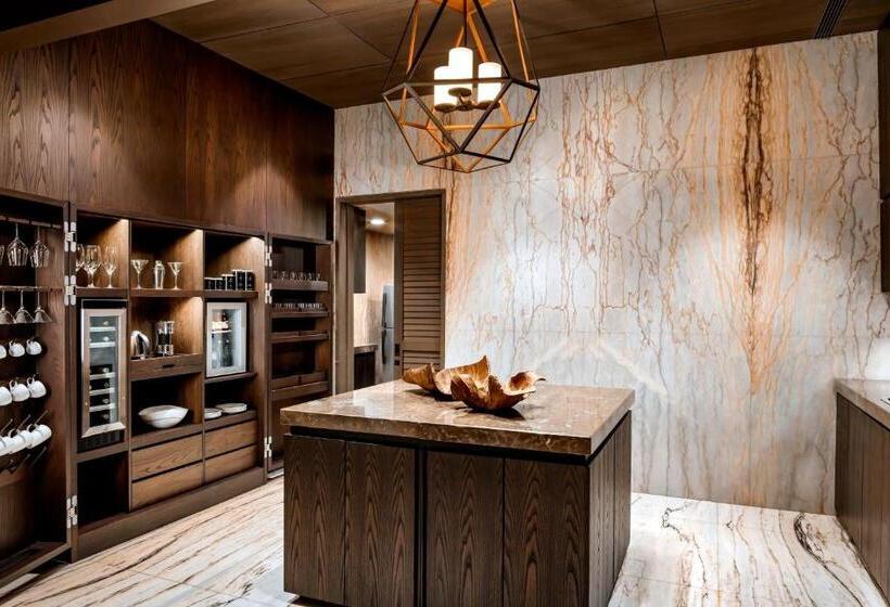 ویلای 3 خوابه, The St. Regis Maldives Vommuli Resort