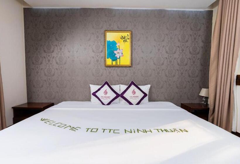 بانگلوی لوکس, Ttc Resort Ninh Thuan Unlimited Access To Water Park