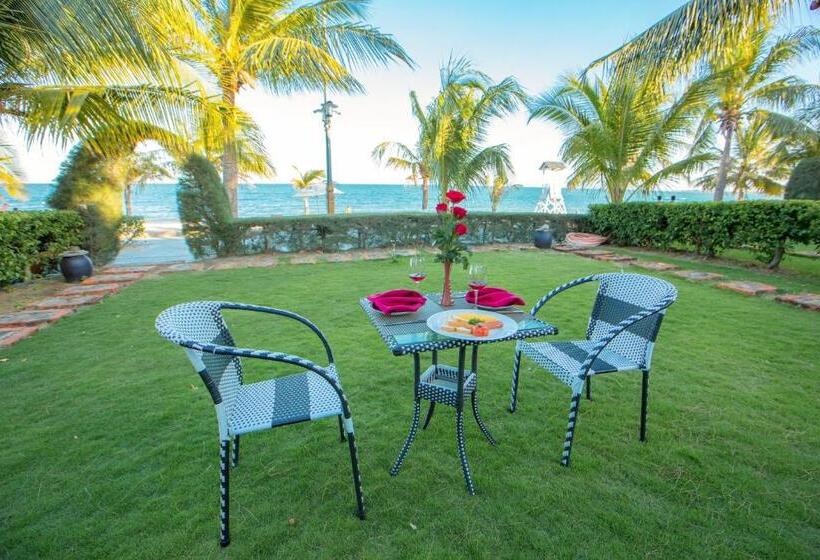 سوییت سینیور با چشمانداز دریا, Ttc Resort Ninh Thuan Unlimited Access To Water Park