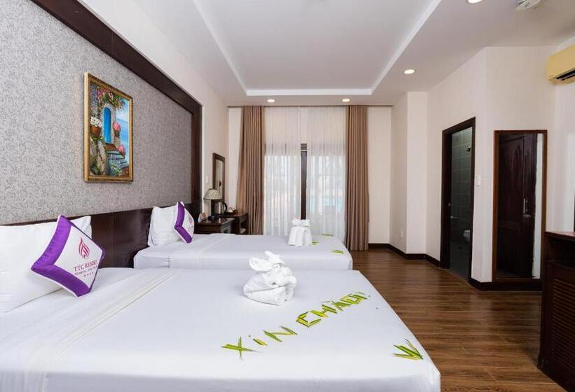 سوئیت سینیور, Ttc Resort Ninh Thuan Unlimited Access To Water Park