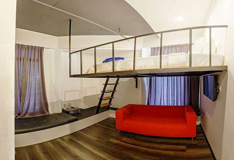 חדר סטנדרט, Roomies Suites