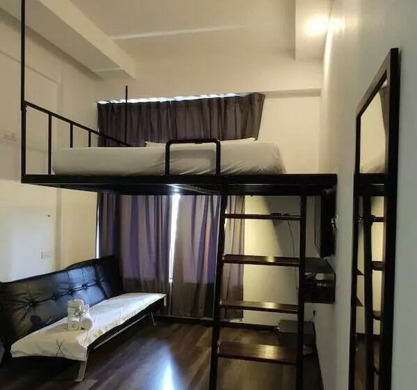 スタンダードルーム, Roomies Suites