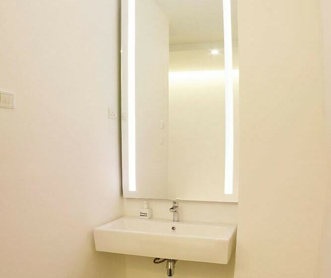 חדר סטנדרט, Roomies Suites