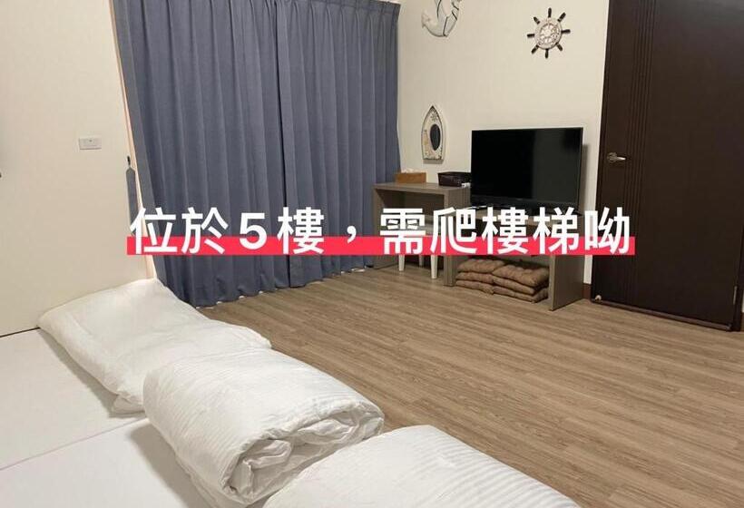اتاق استاندارد چهار تخته, Happy Life B&b