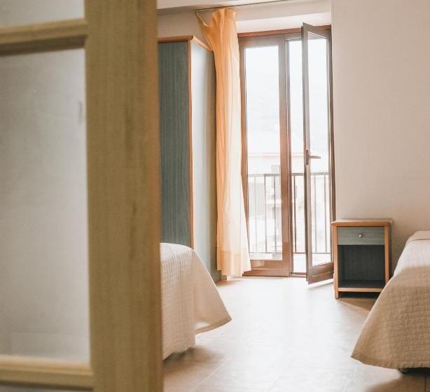 Triple Room Sea View, Ideal