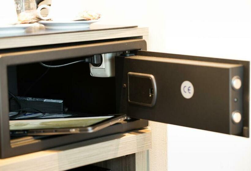 수피리어 룸, Les Jardins Du Mess