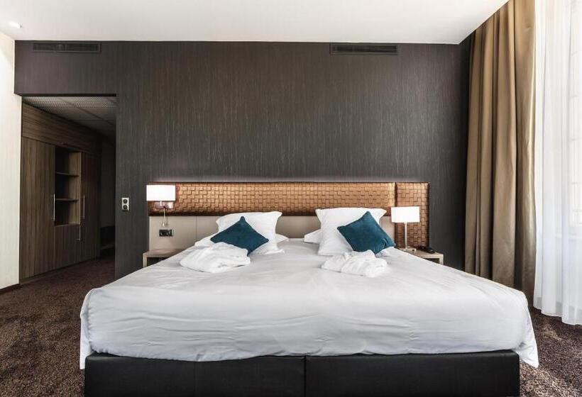 주니어 스위트, Les Jardins Du Mess