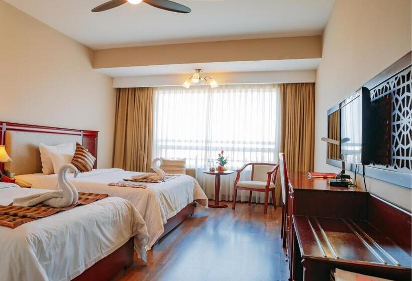 اتاق لوکس, Minh Toan Athena