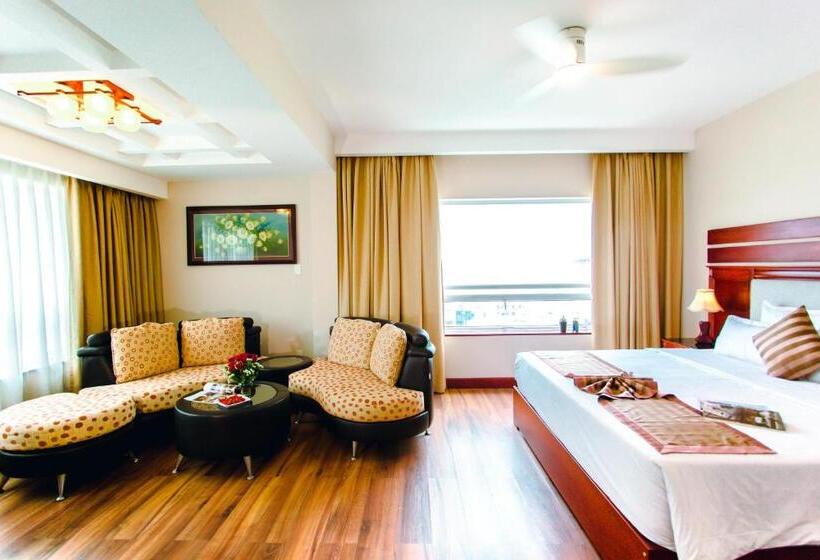 سوییت, Minh Toan Athena