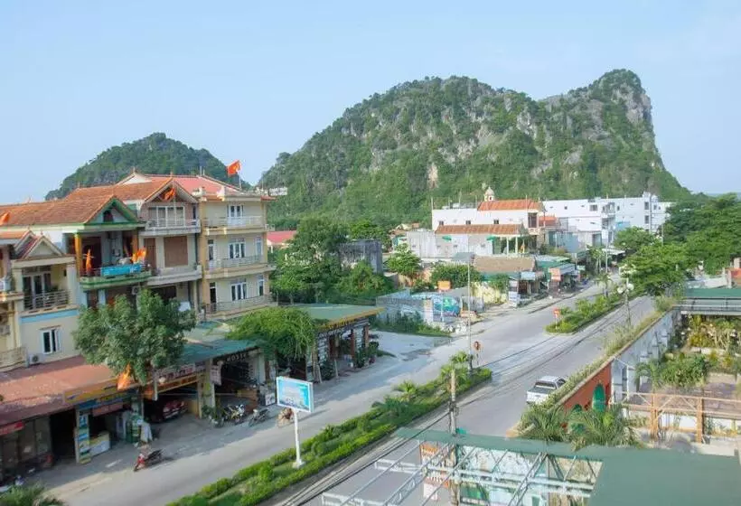 اتاق استاندارد با بالکن, Hoa Phuong Phong Nha