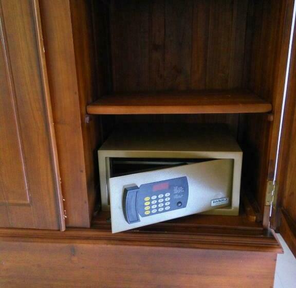 스탠다드 발코니 룸, Sounds Of Nature Mini