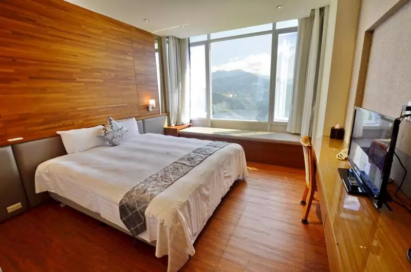 Deluxe Room Mountain View, Jun Yue Hanging Garden Resort