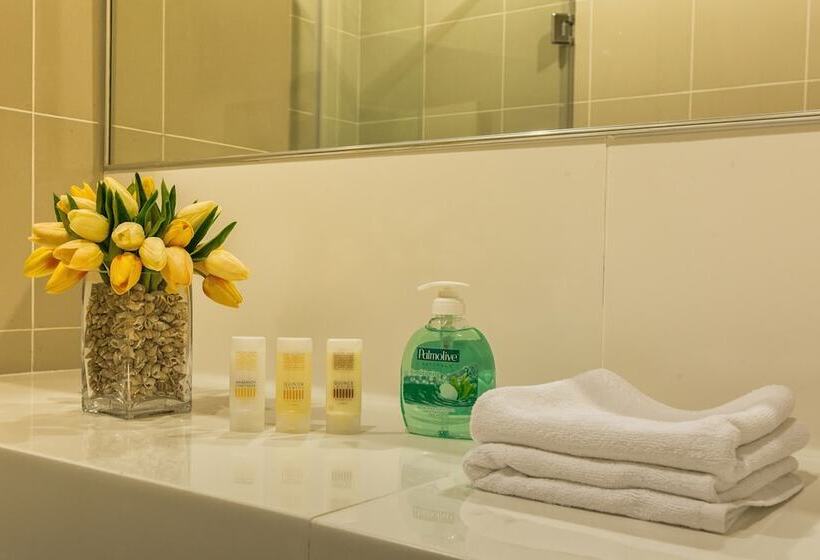 סוויטה משפחתית, Luxfort 118 Service Suites