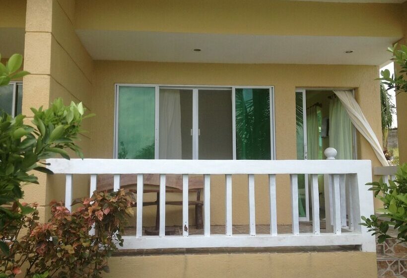 Deluxe Szoba, Moalboal Beach Resort