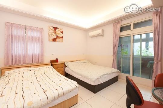 اتاق استاندارد چهار تخته, Xinchuan B&b