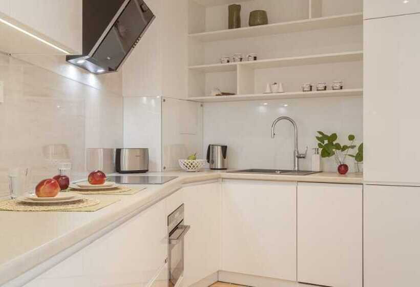 דירת חדר, Absynt Apartments Old Town Deluxe