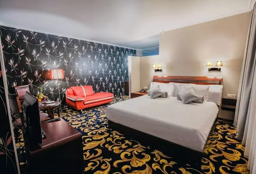سوییت لوکس, Aria Hotel Chisinau