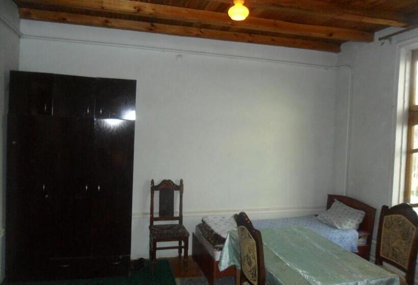 Номер Стандарт Индивидуальный, B&b Bahodir