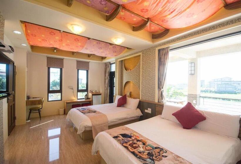 اتاق استاندارد چهارنفره با بالکن, Lanyang Beach Villa