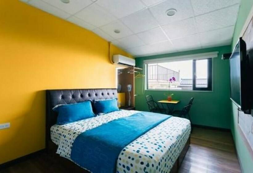 اتاق استاندارد چهار تخته, Cen Pin B&b