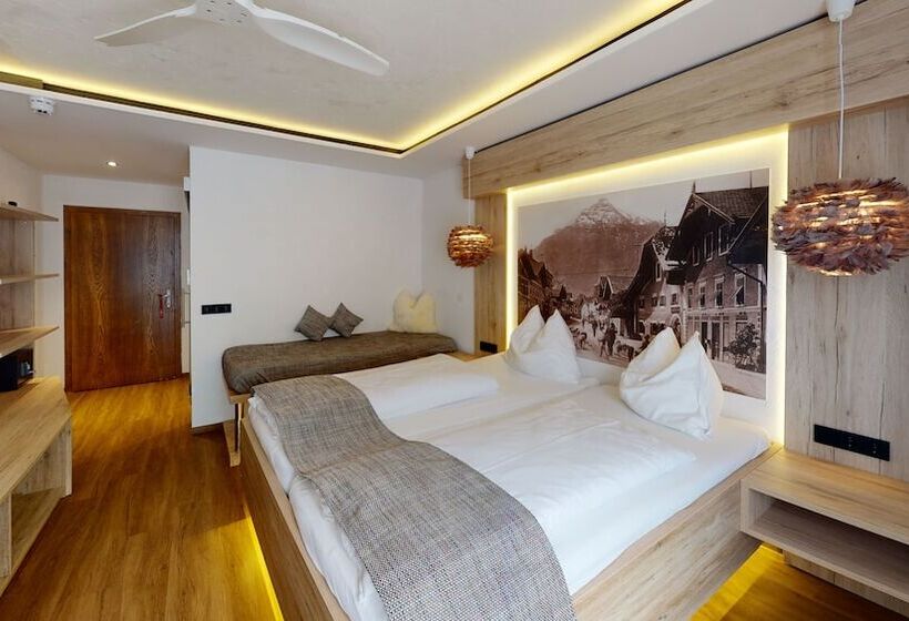 غرفة كومفورت ثلاثية, Adler