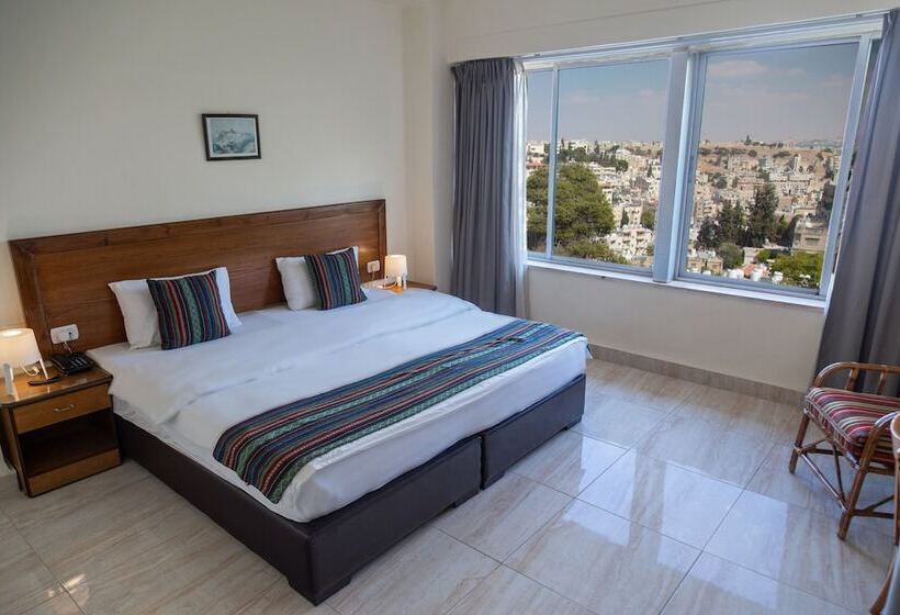 اتاق استاندارد, Antika Amman