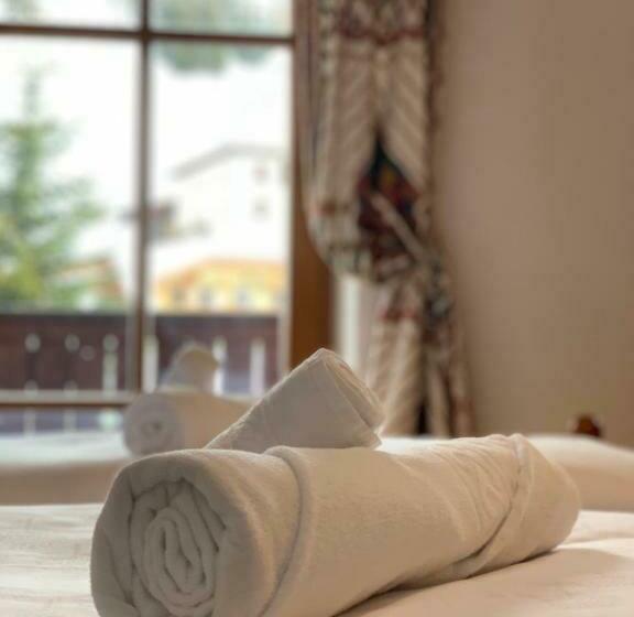 דירת חדר, Bachlaufen Haus