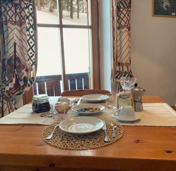 דירת חדר, Bachlaufen Haus