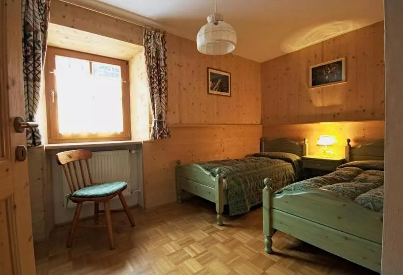 آپارتمان 2 خوابه, Bachlaufen Haus