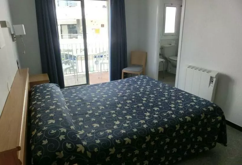 Standardzimmer, Can Català
