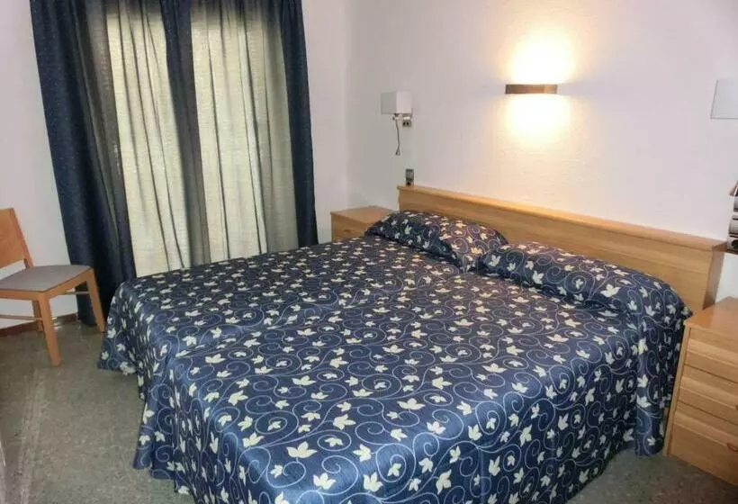 Standardzimmer, Can Català