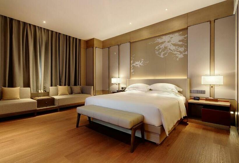 Номер Executive Кровать Кинг, Dongguan Dongcheng International Hotel Free Shuttle Bus To Canton Fair Exhibition Center During Ca