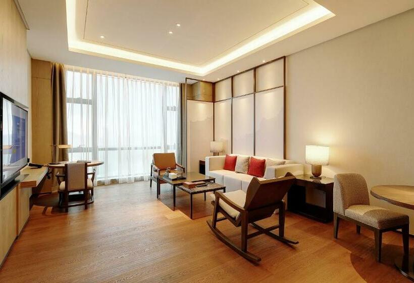 Президентский Люкс, Dongguan Dongcheng International Hotel Free Shuttle Bus To Canton Fair Exhibition Center During Ca