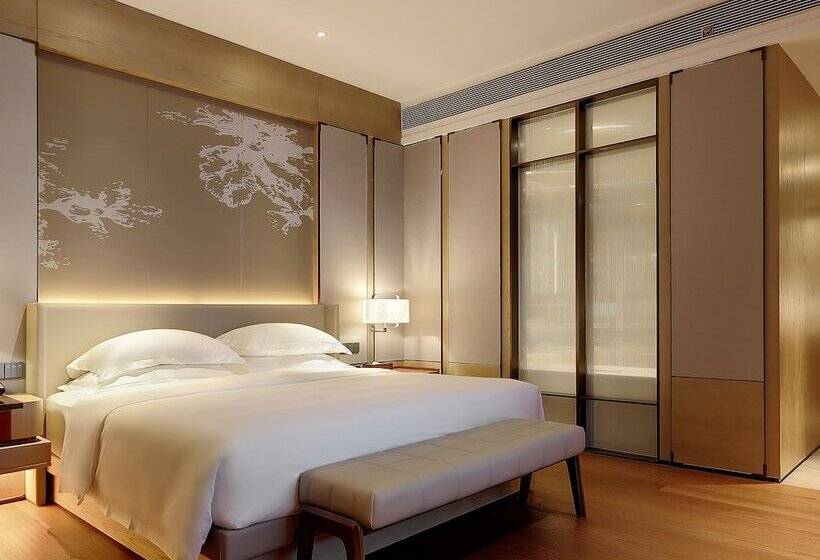Президентский Люкс, Dongguan Dongcheng International Hotel   Free Shuttle Bus To Canton Fair Exhibition Center During Ca
