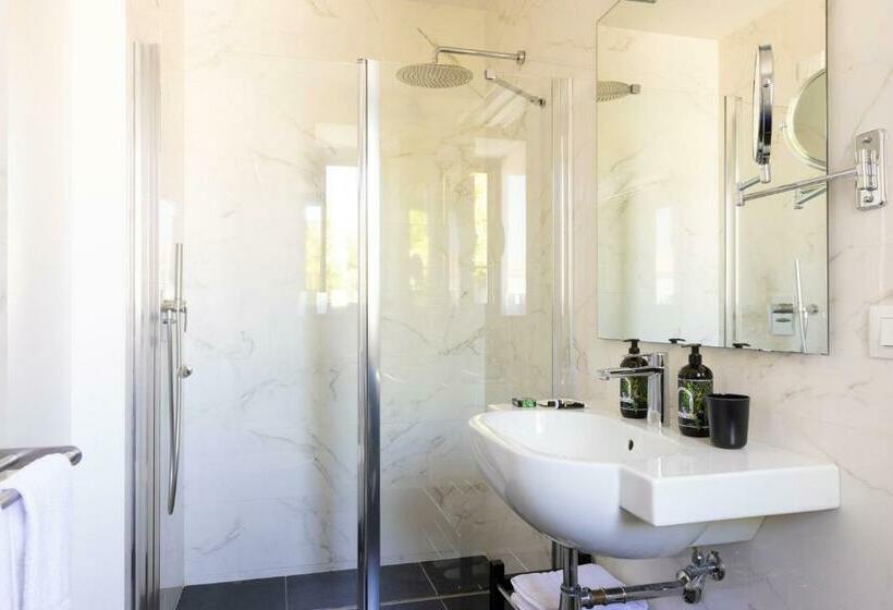 Полулюкс, Masseria Del Carrubo