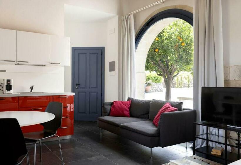 Полулюкс, Masseria Del Carrubo